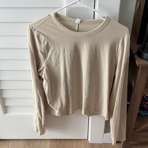 Lululemon Long Sleeve Women's Top